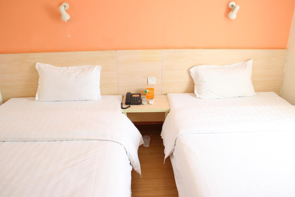 7Days Premium Guangzhou Tianhe Shipaiqiao Hotell Rum bild