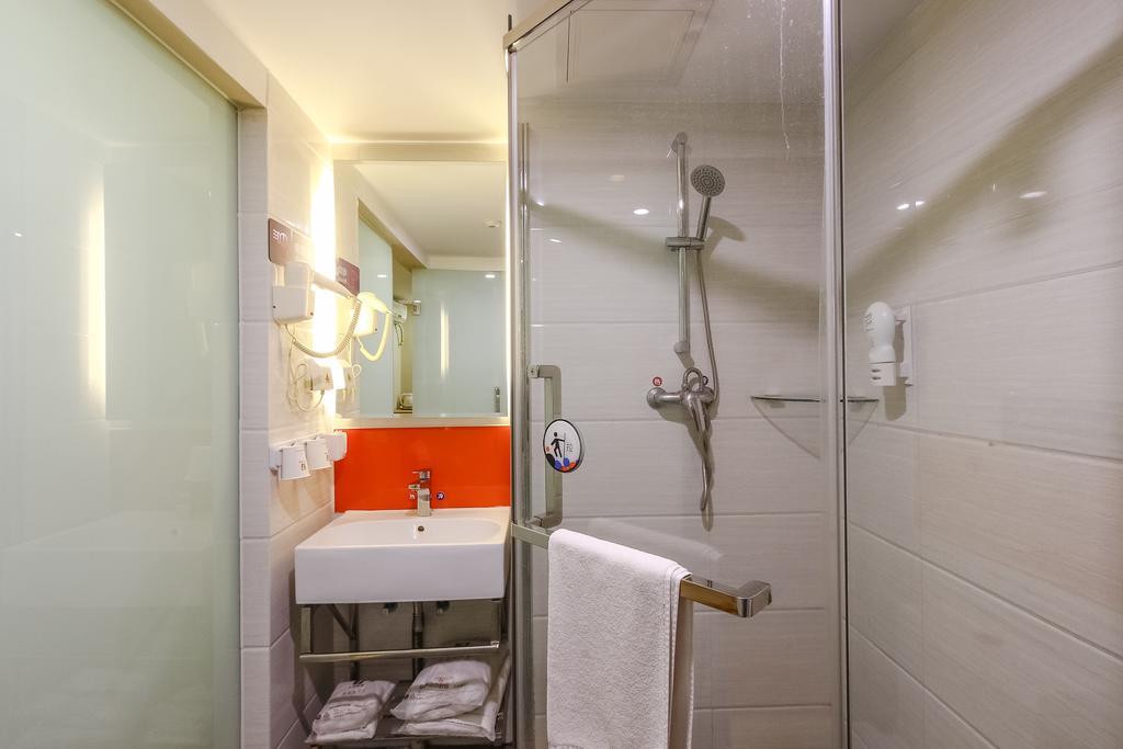 7Days Premium Guangzhou Tianhe Shipaiqiao Hotell Exteriör bild
